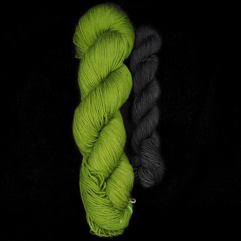 Hand Dyed Sock Yarn Kit, Green Lime Black Superwash Merino Nylon Fingering Wool, Solid Tonal Yarn, 4 Ply, 100g 20g 462 92 yards image 3