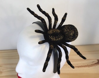 Halloween Fascinator / Halloween Headband / Spider Headband / Halloween Headpiece / Tarantula Headpiece / Halloween Crown / Halloween Hat