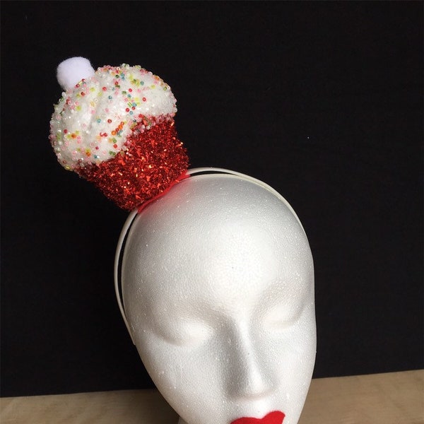 Cupcake Fascinator / Cupcake Headband / Cupcake Headband / Cupcake Headpiece / Cup Cake Headpiece / Cupcake Crown / Cup Cake Fascinator