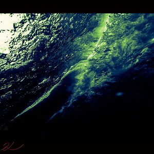 Sous la vague, Pensacola Beach, FL. bichromie noir et blanc, paysage, télécharger, beaux-arts, professionnel, haut, côtier, Fine Art
