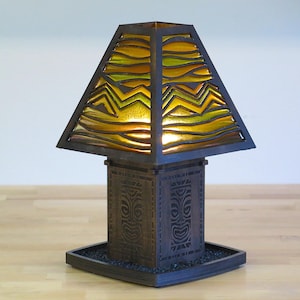Tiki Accent Lamp