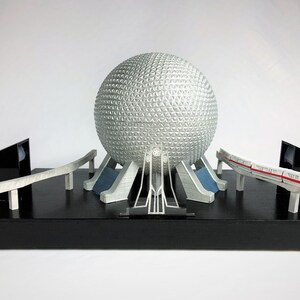 Spaceship Earth display model