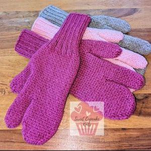 Made to Order  Handknit 100% Wool Trigger Mittens – Traditional Newfoundland Style Tabi Mitts