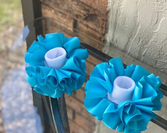 Turquoise ruffle socks