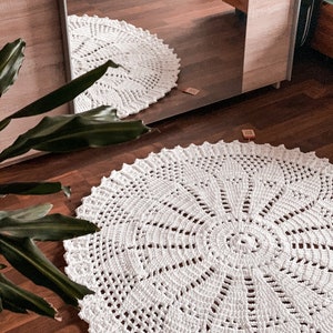 Maison Zoe Crochet rug - crocheted rugs in different colors ø110cm - heavy and round - one color - 100% handmade - Boho