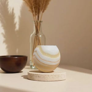 Maison Zoe Alabaster Candleholder - Tealight holder made of alabaster stone - Lantern holder  in spherical shape - Decoration