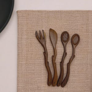 Maison Zoe Salad Servers - Sheesham Wood - Set of 4 - 100% Handmade - Noble and Robust - Kitchen Utensil Set - Cutlery
