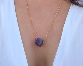 Amethyst Crystal Necklace, 925k Sterling Silver, Pendant Gemstone Amethyst Necklace, Aquarius Necklace, Gold Necklace, Raw Stone Necklace