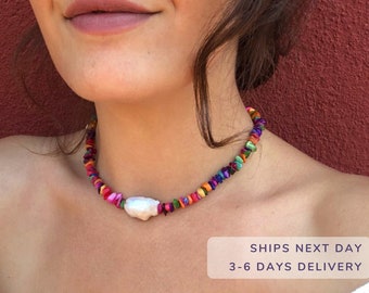 Rainbow Pearl and Bead Necklace, Mother of Pearl Necklaces for Women, Freshwater Baroque Pearl Jewelry, Summer Necklace, Layering Necklace