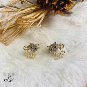 Katzen Ohrstecker, Kätzchen Ohrstecker, Perlen Ohrstecker, Katzen Ohrringe, Cat Earring, Tier Ohrringe, süß, klein, zierlich, Zirkonia