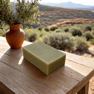 Sapone all'olio di oliva e argilla cretese – Tea Tree, rosmarino e lavanda / Processo a freddo / Ingredienti biologici / Botanico / Fatto a mano / Collezione isole greche