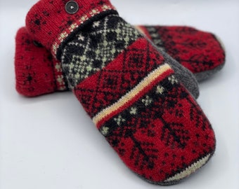 Recycled wool sweater mittens-size medium