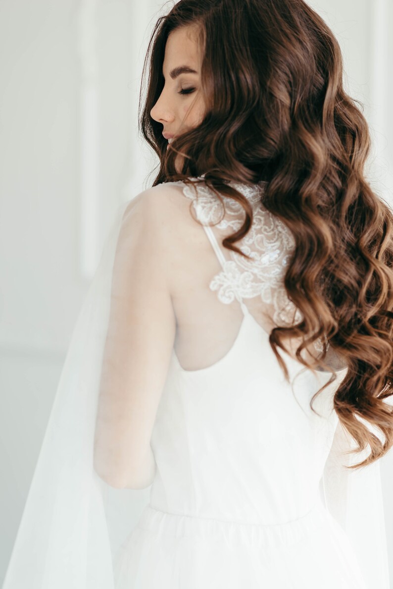 Bridal Cape Bridal Capelet Wedding Cape Wedding Veil Bolero Alternative Veil Lace Cape Lace Veil Long Veil Bridal Shrug Tulle Cape