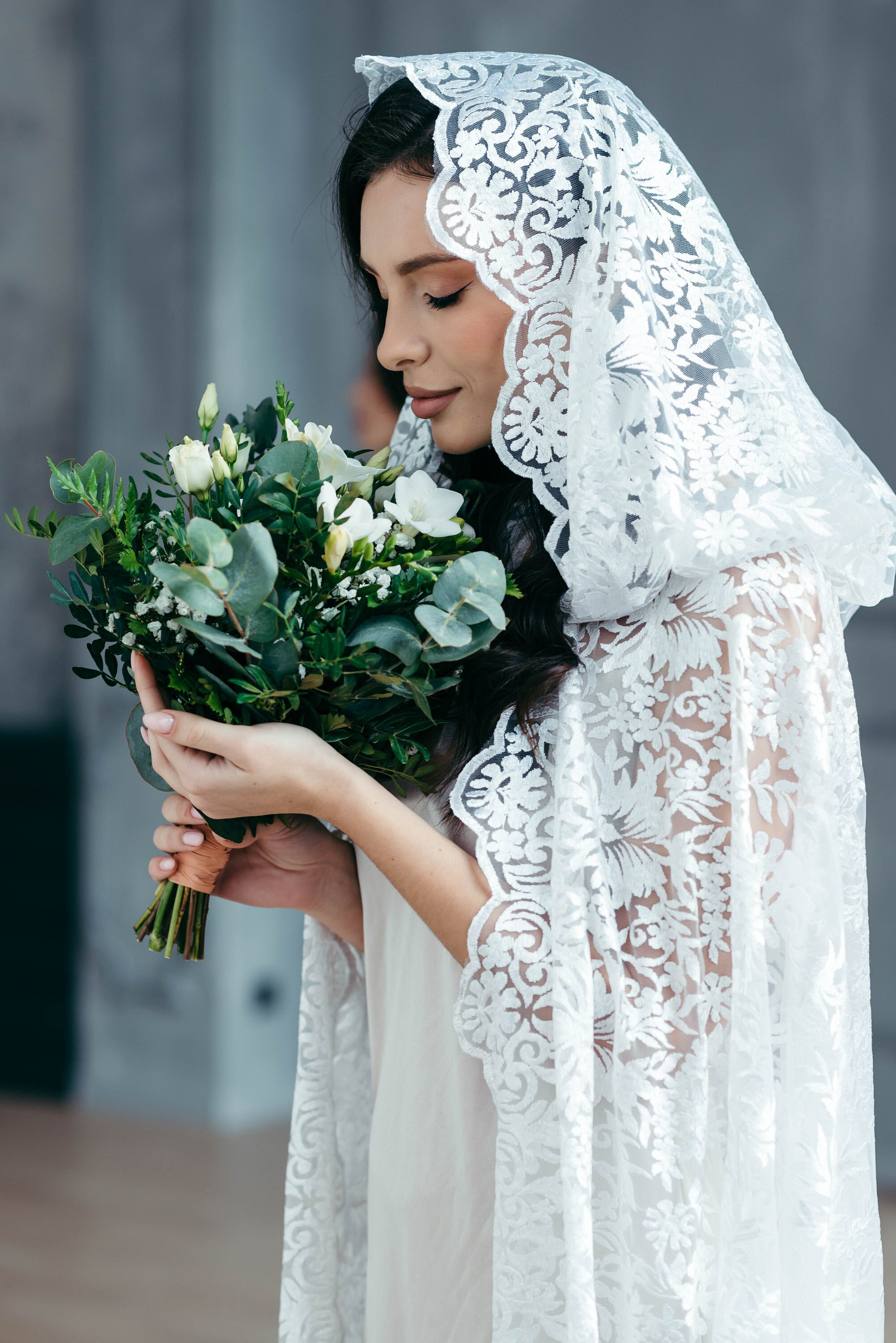 White Lace Cape | Hooded Bridal Cloak | Winter Wedding Alternative