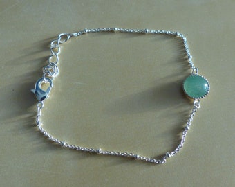 Bracelet avec cabochon imitation Aventurine