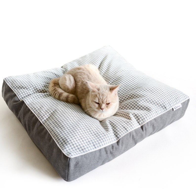 XL cat pillow, Cat bed, Handmade pillow for cats, Cat pillow, Gift for a cat, Cat blanket, Cat sleeping pillow image 5