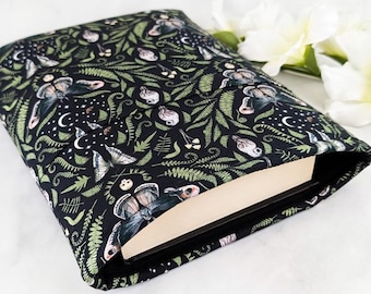 Dark academia book sleeve - Botanical Book Sleeve - Cottagecore Book Sleeve with pocket - Moth Book Sleeve - Gift for Bookworms Ferns Sleeve