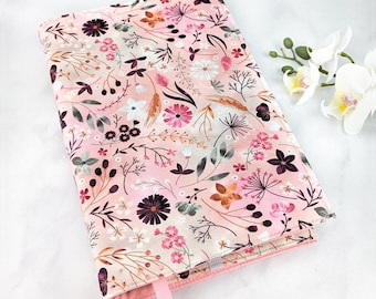 Adjustable book cover - Fabric book cover - Floral book sleeve - Fabric book sleeve - Adjustable book sleeve - Bookworm gift - Cottagecore