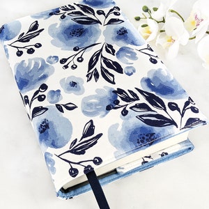 Verstellbare Buchhülle - Florale Buchhülle - Buchhülle aus Stoff - Florale Buchhülle - Verstellbare Buchhülle - Geschenk für Leseratte Blau geblümt