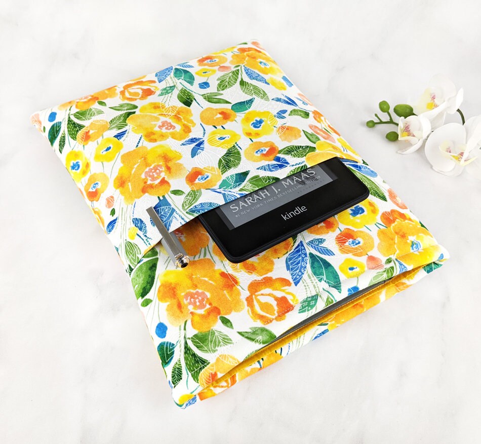 Padded book sleeve Maxi book sleeve Padded book cover Etsy