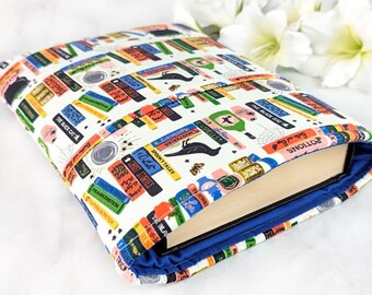 Padded book sleeve - Maxi book sleeve - Book sleeve with pocket - Hardcover book sleeve - Halloween