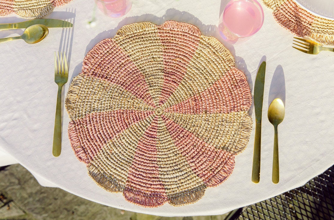 Pinwheel Woven Placemat Natural Fiber Placematraffia Etsy