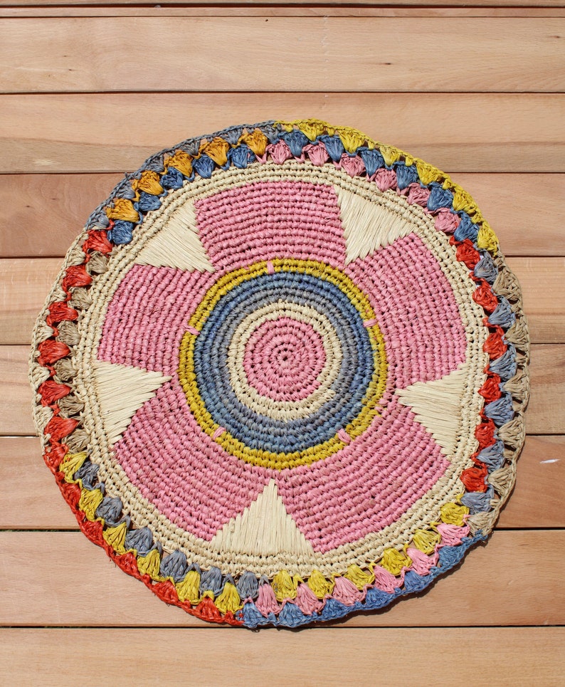 Daisy Raffia Placemats Handmade Round Boho Multicolor Table Decor ...