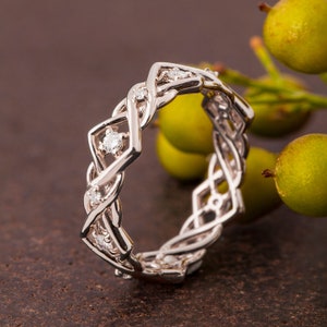 Celtic Wedding Band, Celtic Diamond Band, White Gold Celtic Band