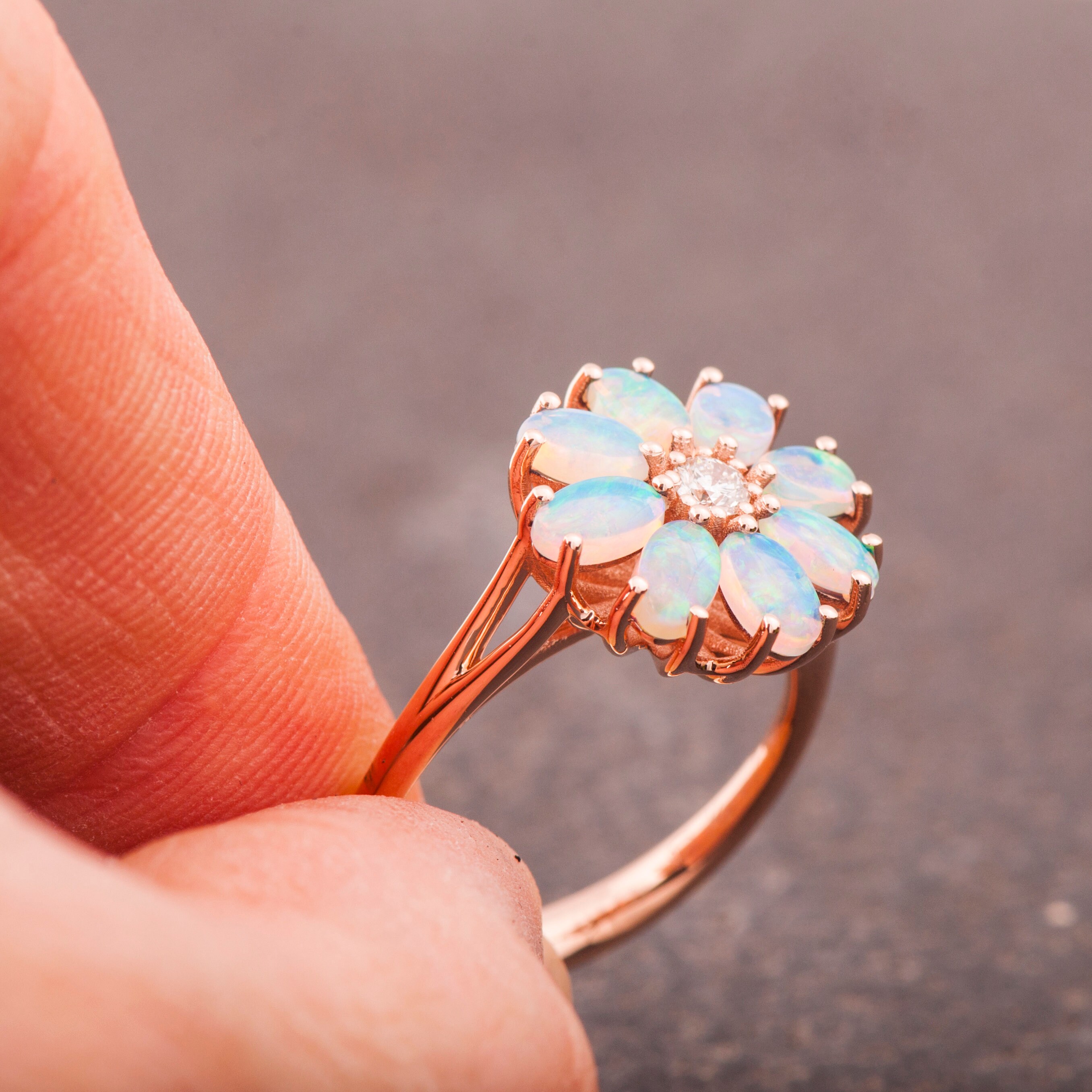 オパールリング flower 1点 opal ring il_fullxfull.1801355502_a6ey.jpg
