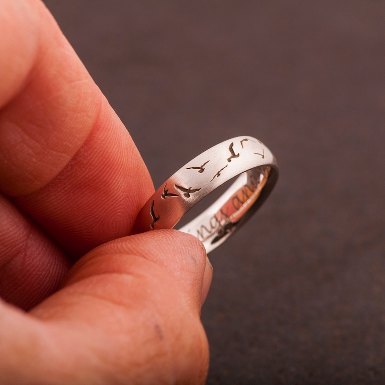 Birds Engraved Band Birds Ring Seagulls Ring Comfort Fit Etsy