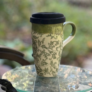 Porcelain travel mug green flower design with handle//black silicone lid. handmade, Ready to ship