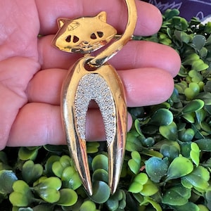 Vintage Jewelry Brooch Adorable  Cat Rhinestone Gold Tone Pin