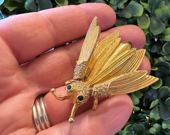 Vintage Jewelry Beautiful Insect Rhinestone Bug Movable Wings Brooch Pin Gold Tone