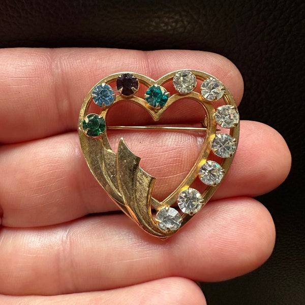 Vintage Jewelry Brooch Beautiful Signed Catamore 12k Gold Filled Multicolored Rhinestone Heart Gold Tone Pin