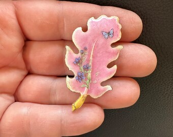 Vintage Jewelry Brooch Beautiful Pink Enamel Leaf Butterfly Flowers Pin