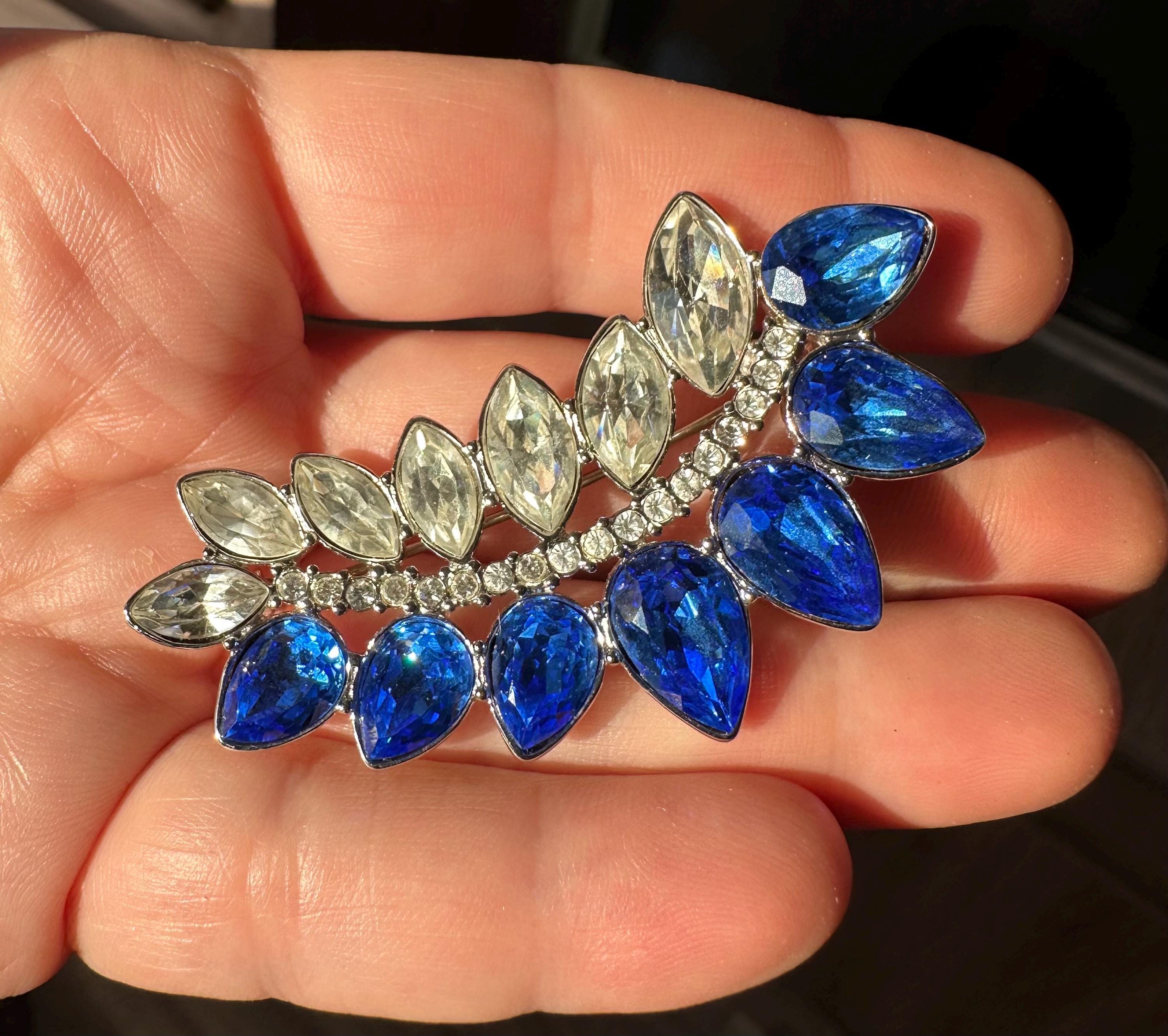 ヴィンテージ YSL イヴ・サンローラン ブローチピン：ブルーライン