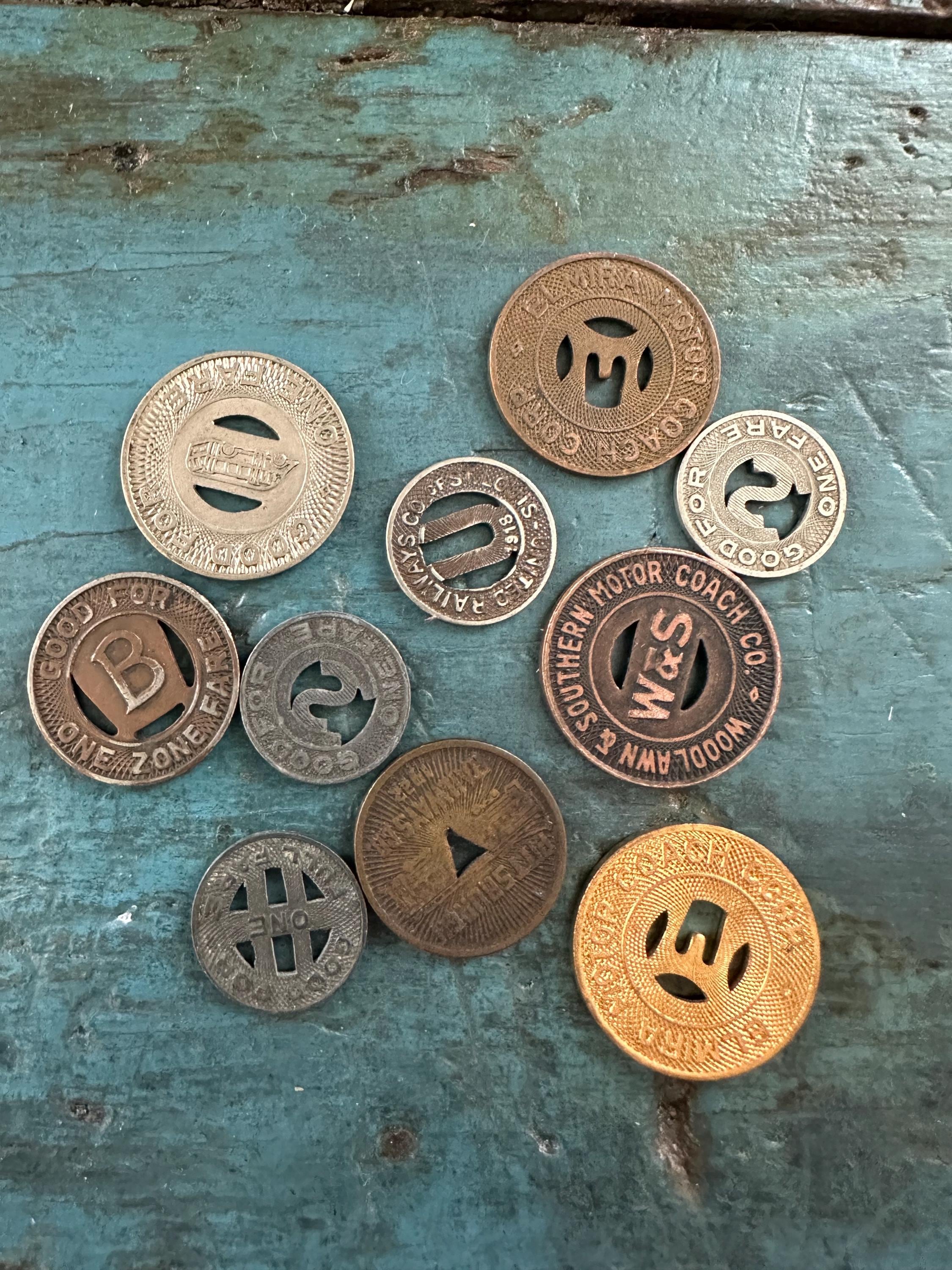 VINTAGE TOKENS LOT OF 500 OVER ／USA Vintage Transportation Bus Railroad Subway Token Lot of 10