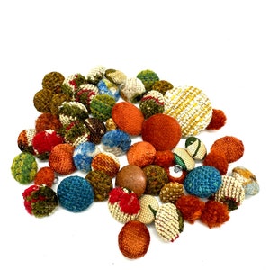 Vintage Fabric Upholstery Buttons Clothing Upcycle DIY Sewing Repair Art Mixed Media supply Lot