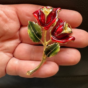 Vintage Red Rose Brooch: Enamel Flower Gold Tone Pin