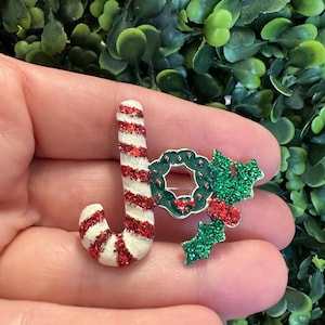 Vintage Jewelry Brooch Beautiful Enamel Christmas Joy Pin