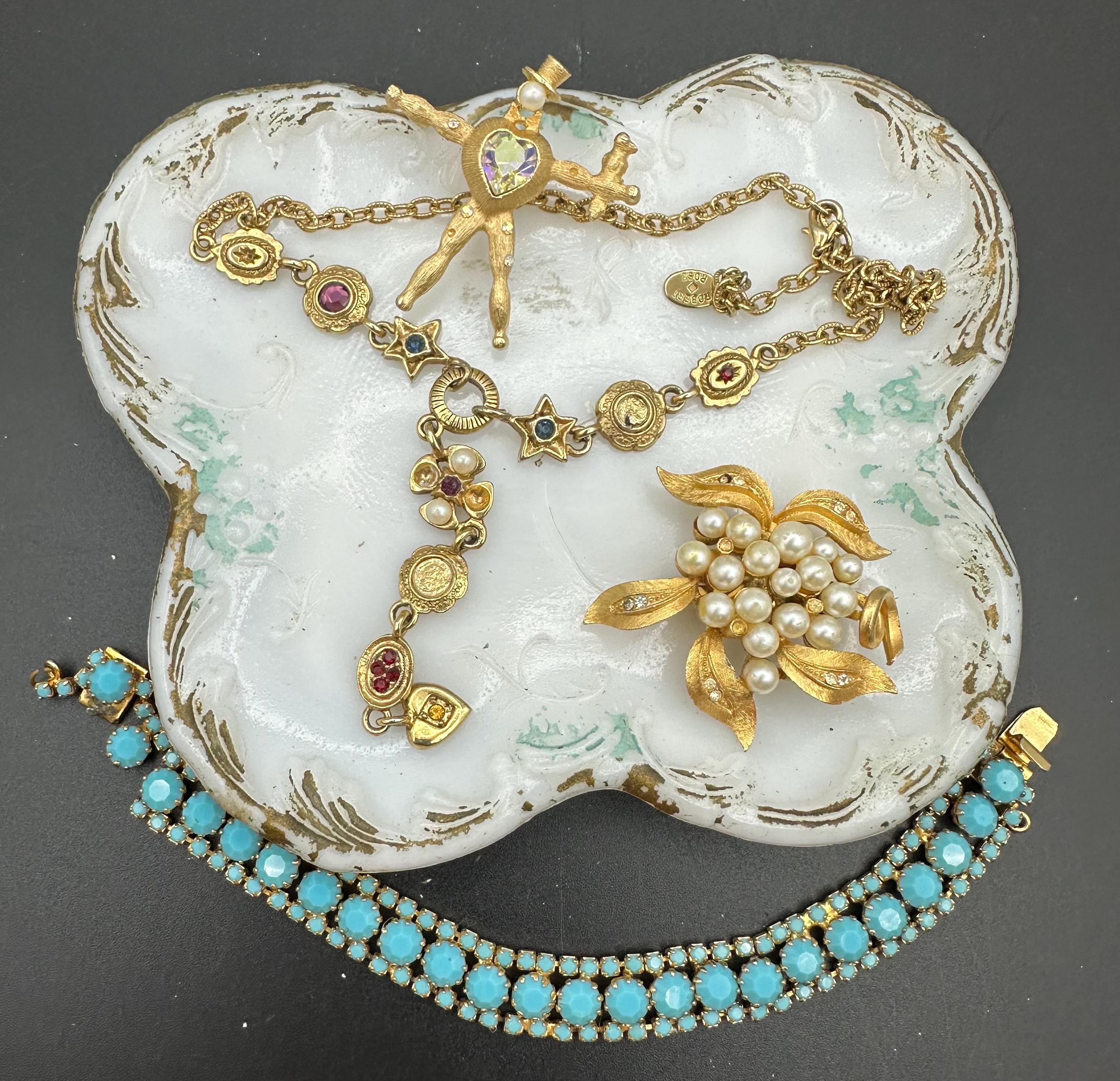 D orlan brooch - Etsy 日本