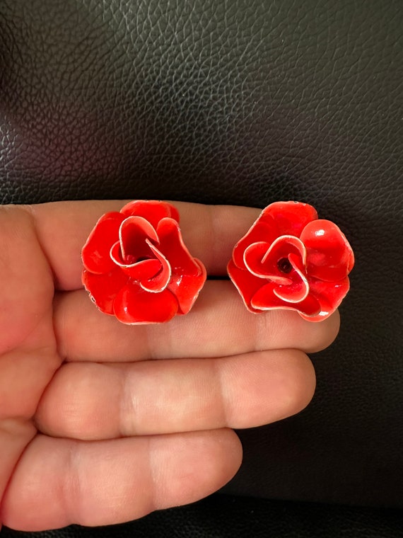 Vintage Jewelry Earrings Beautiful Red Enamel Flow