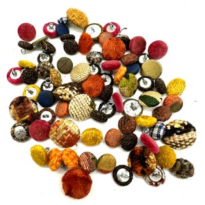 Vintage Fabric Upholstery Buttons Clothing Upcycle DIY Sewing Repair Art Mixed Media supply Lot