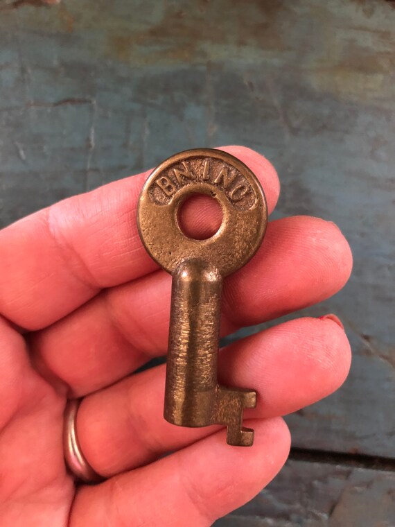 Vintage Brass Railroad Key BN BURLINGTON NORTHERN Etsy
