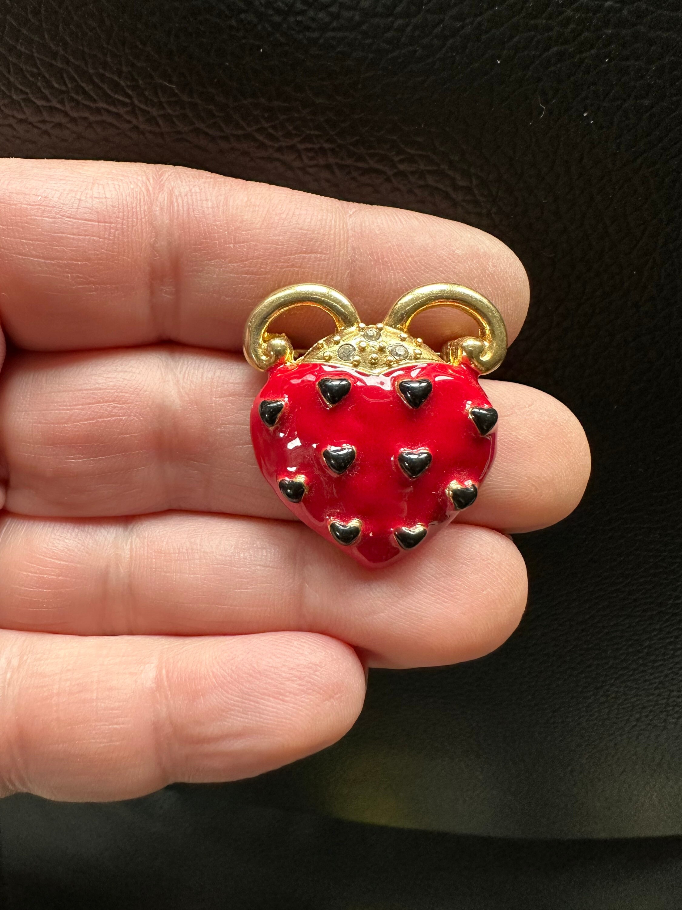 Broche Vintage Fantaisie Coccinelle Rouge à Pois Noirs - Modèle En Relief A07