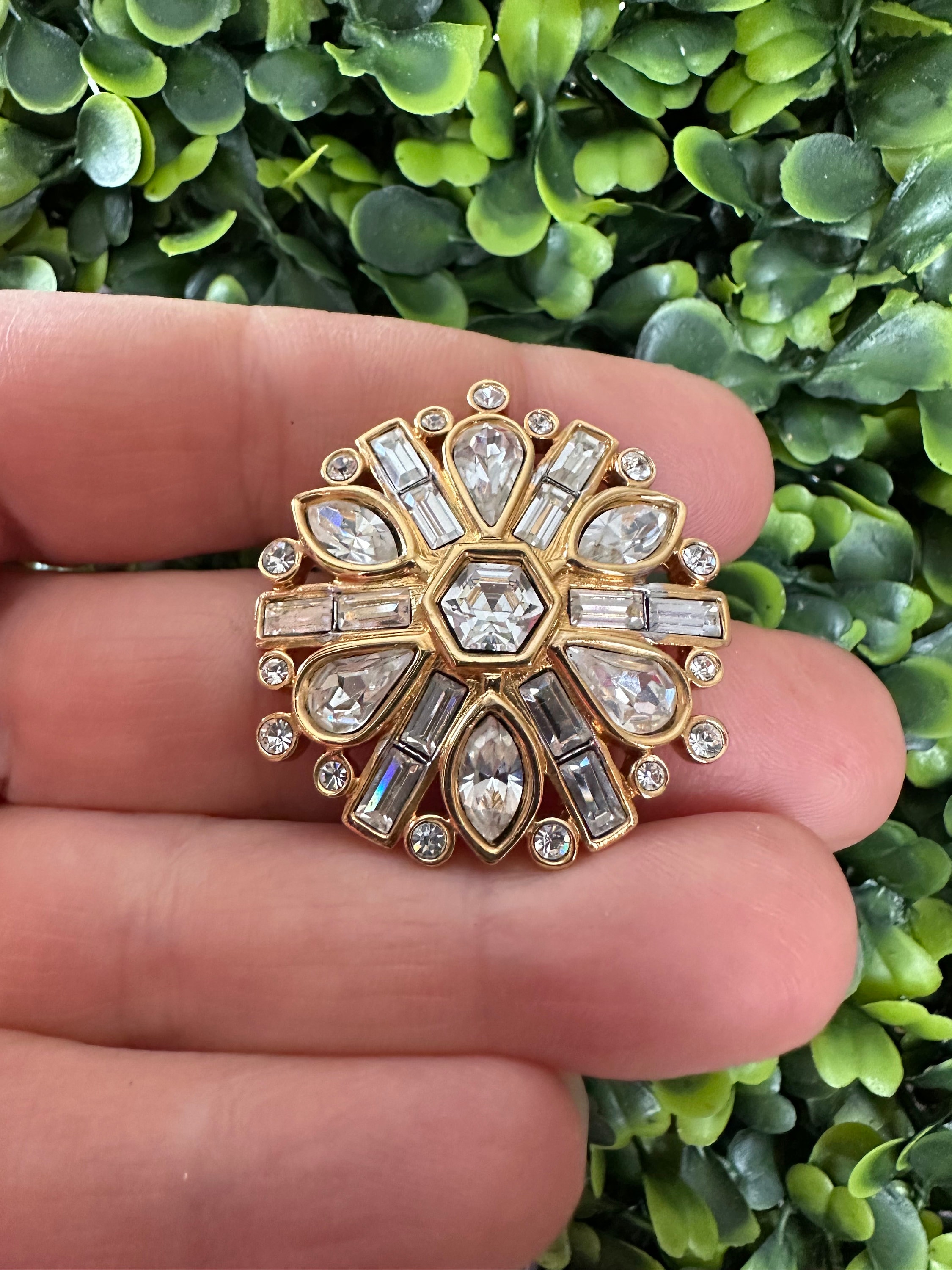 SWAROVSKI スワロフスキー ヴィンテージ ブローチ ゴールド 扇子 SWAROVSKI スワロフスキー ヴィンテージ ブローチ ゴールド