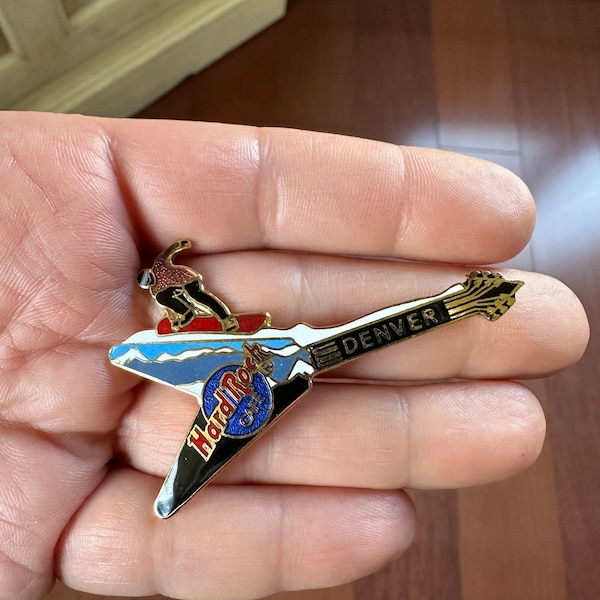 Vintage Jewelry Brooch Hard Rock Cafe Denver Colorado Pin