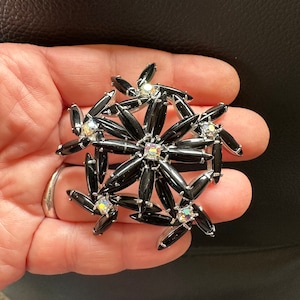 Vintage Jewelry Brooch Gorgeous Black Glass Rhinestone AB Silver Tone Pin