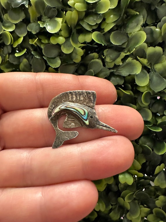 Fashion Dolphin Pin with Abalone Shell Silver Tone Fashion Dolphin Pin with Abalone Shell Silver Tone