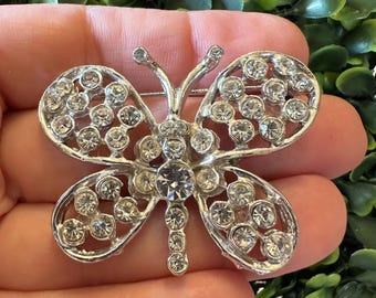 Broche Fantaisie Papillon En Métal Argenté - Bijou Vintage Occasion